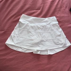 White Lululemon pace rival skirt size 2